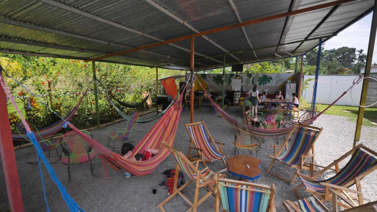 Kalunai Hostel Puerto Viejo de Talamanca Buitenkant foto