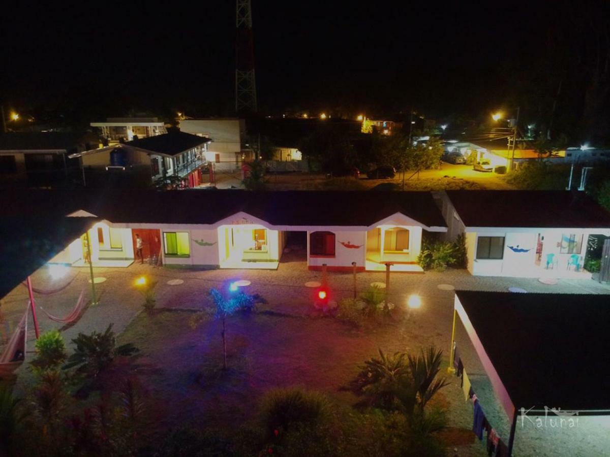 Kalunai Hostel Puerto Viejo de Talamanca Buitenkant foto